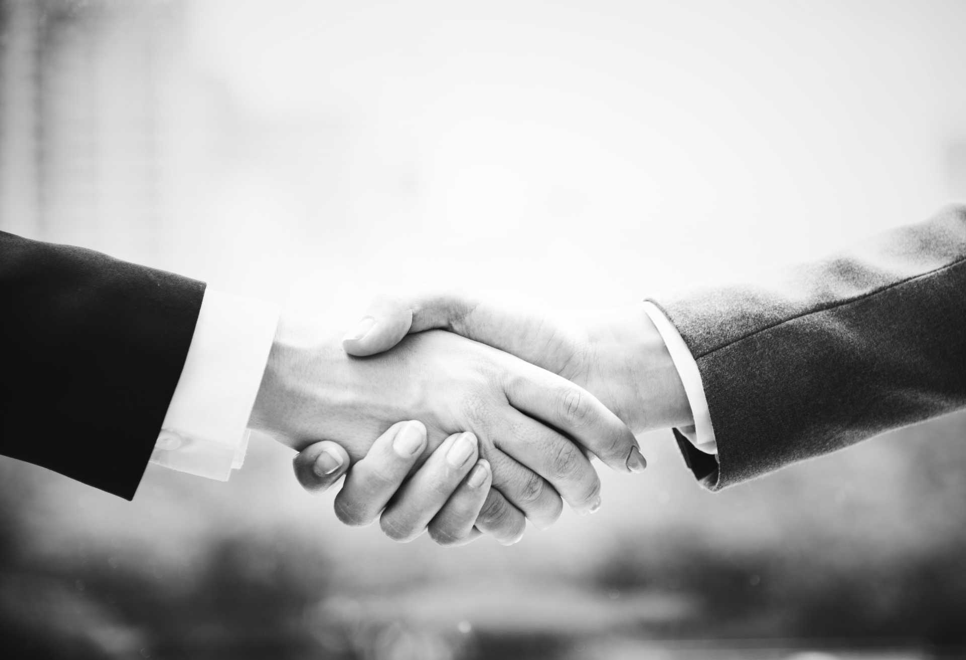 ​5 Signs You Need a Professionally Written Resume
