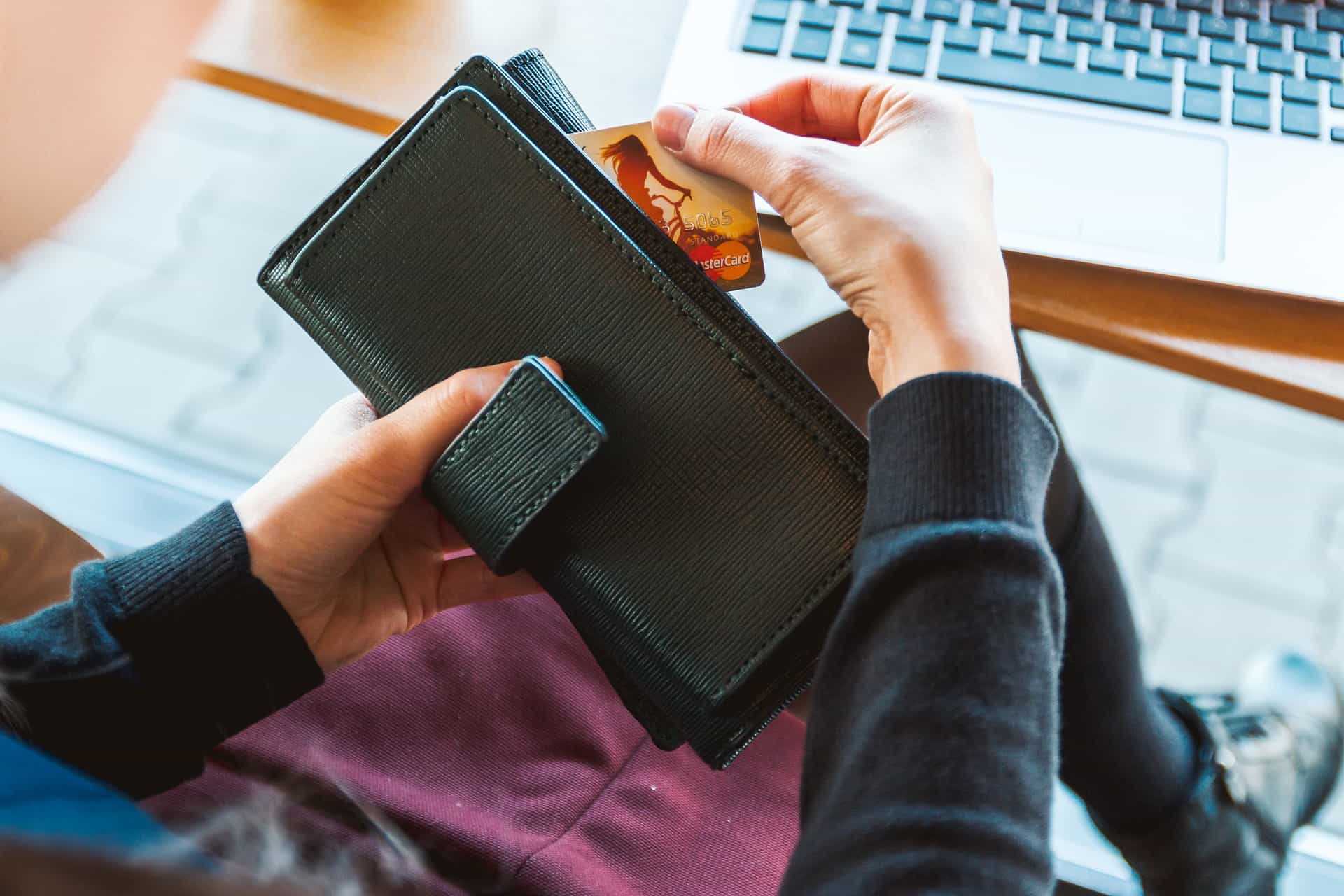 Tips to Better Manage Your Salary