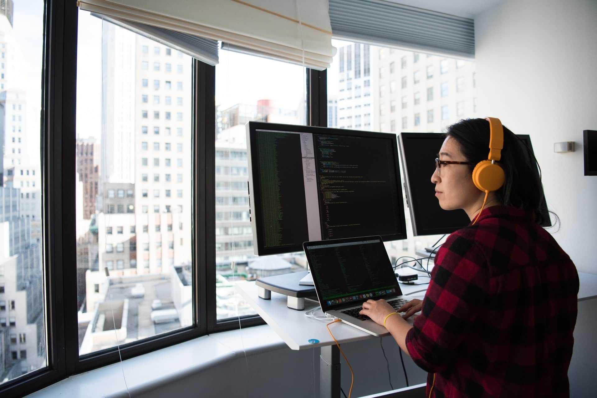 TOP 5 Popular Benefits for Employees