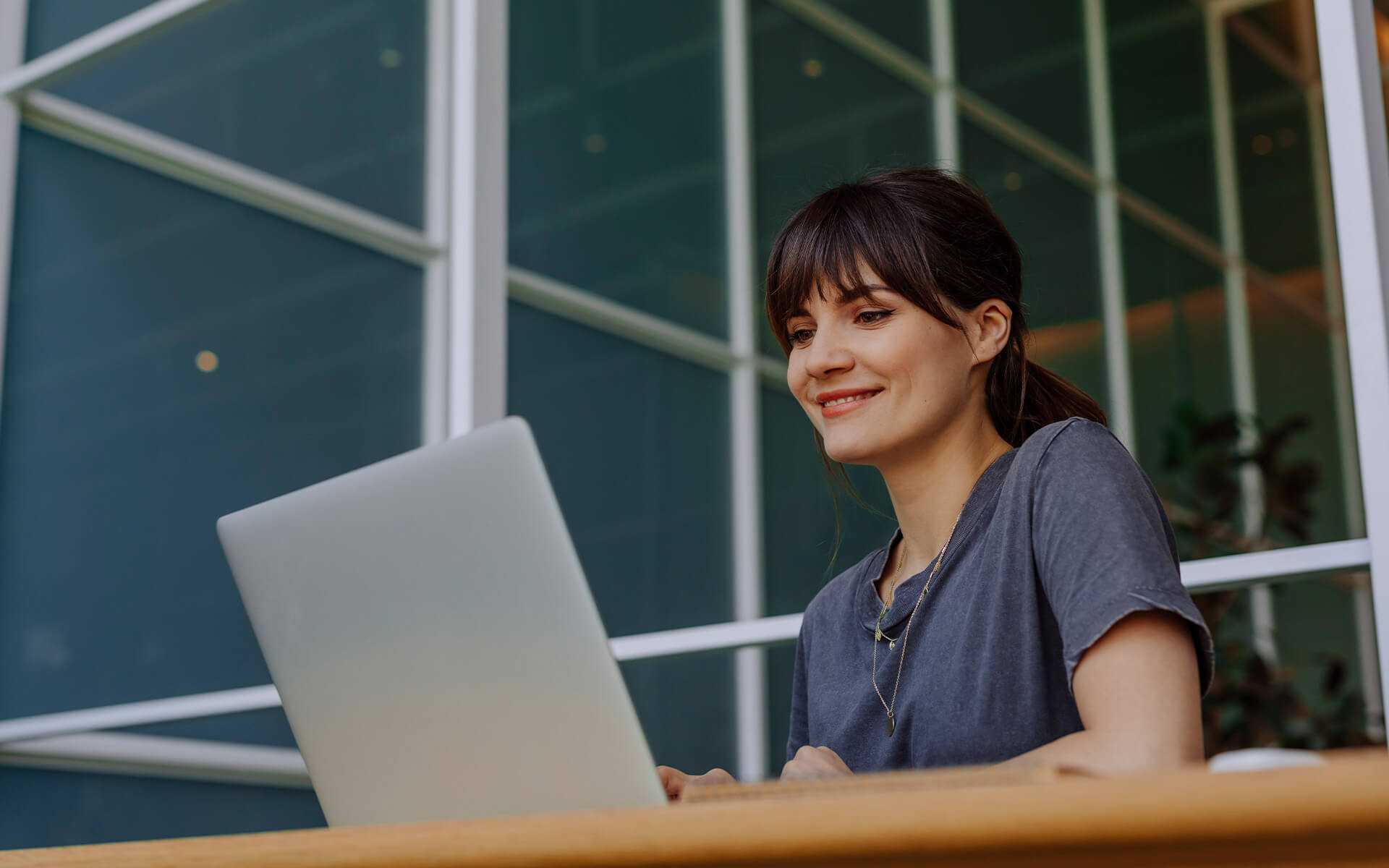 How Much Does a Professional Resume Writing Service Cost in 2025?